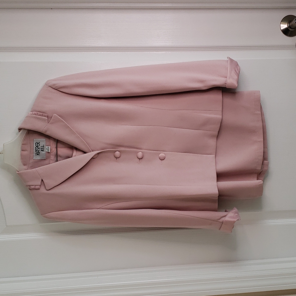 Kasper ladies pink skirt set size 4